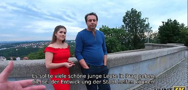  HUNT4K. Böses Mädchen verdient viel Geld mit ihrem sexy Körper vor ihrem armen Vater